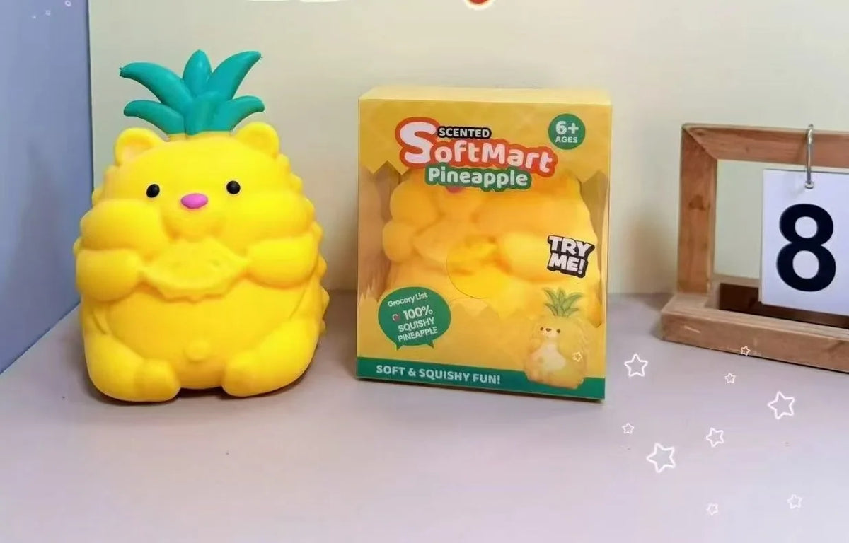 Hot Selling Oversized Banana, Thermoplastic Rubber Gummies, Fruit Based Stress Relieving Toys at Promotional Prices